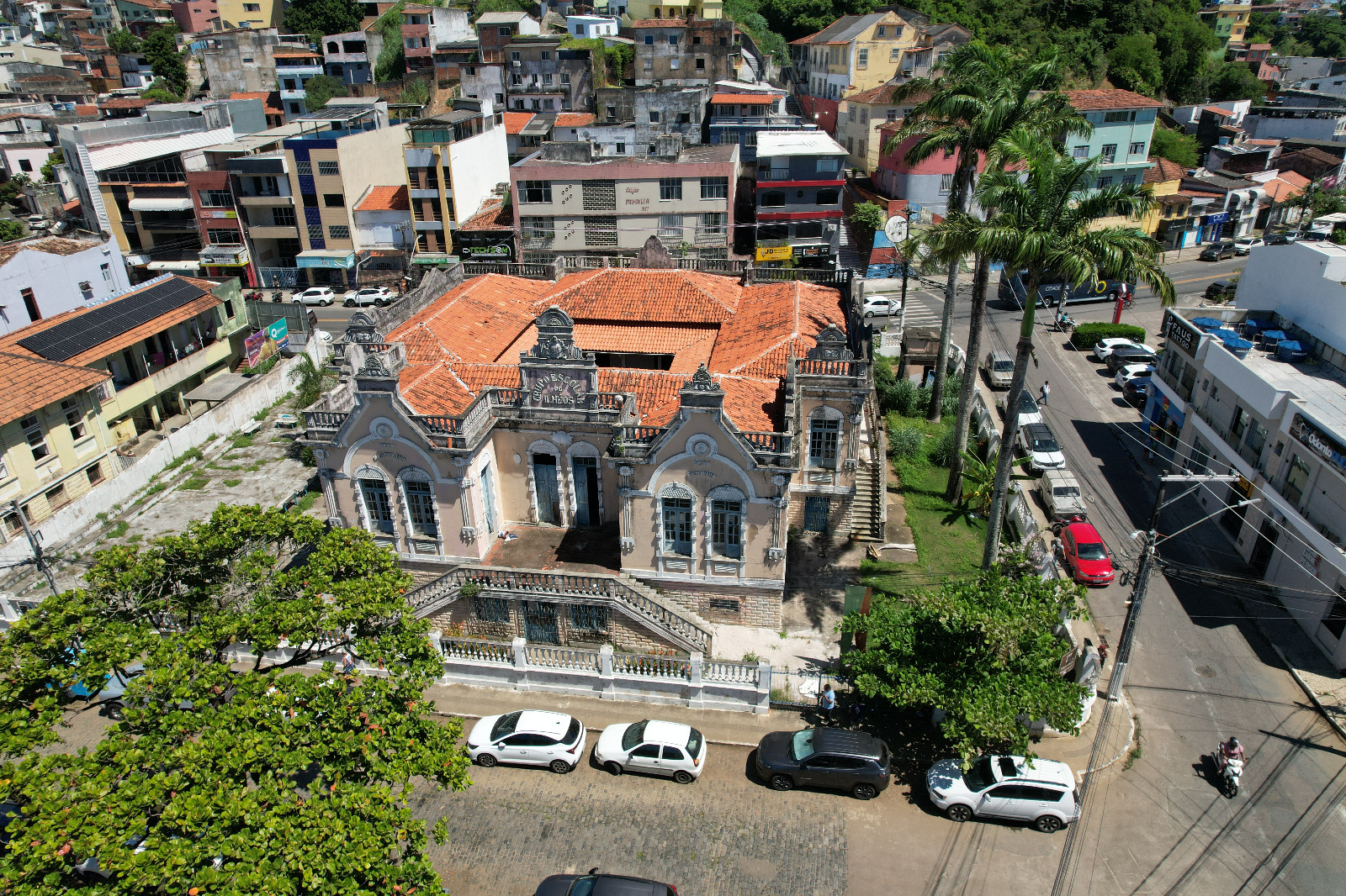 Prefeitura mantém ações de cuidado e vigilância no antigo Grupo Escolar General Osório