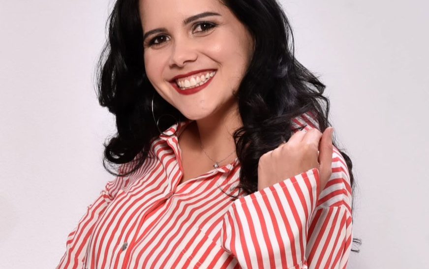 Atriz e jornalista lança curso de oratória com técnicas de teatro e do telejornalismo