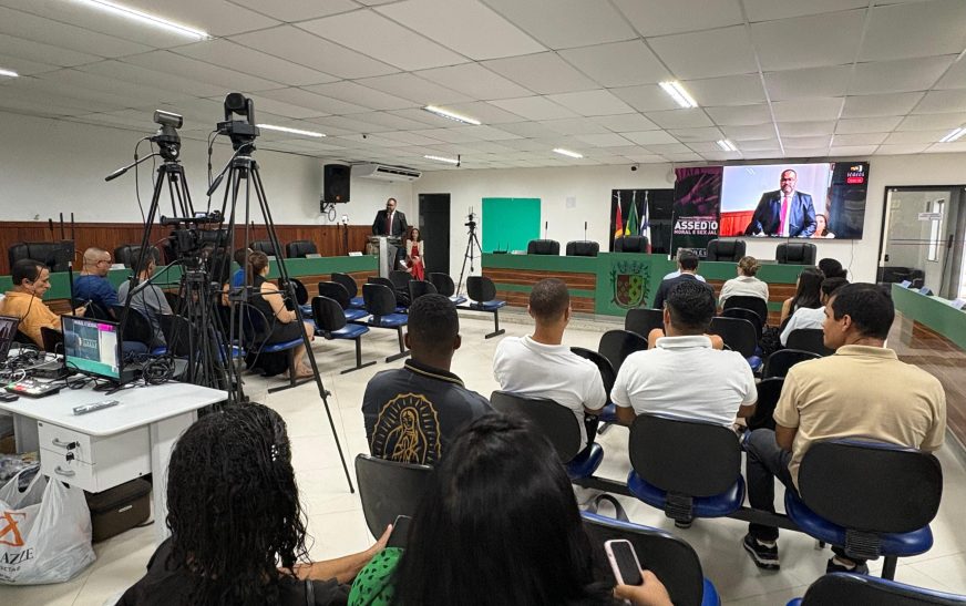 Câmara de Ilhéus reúne especialistas no combate ao assédio e reafirma compromisso com a causa