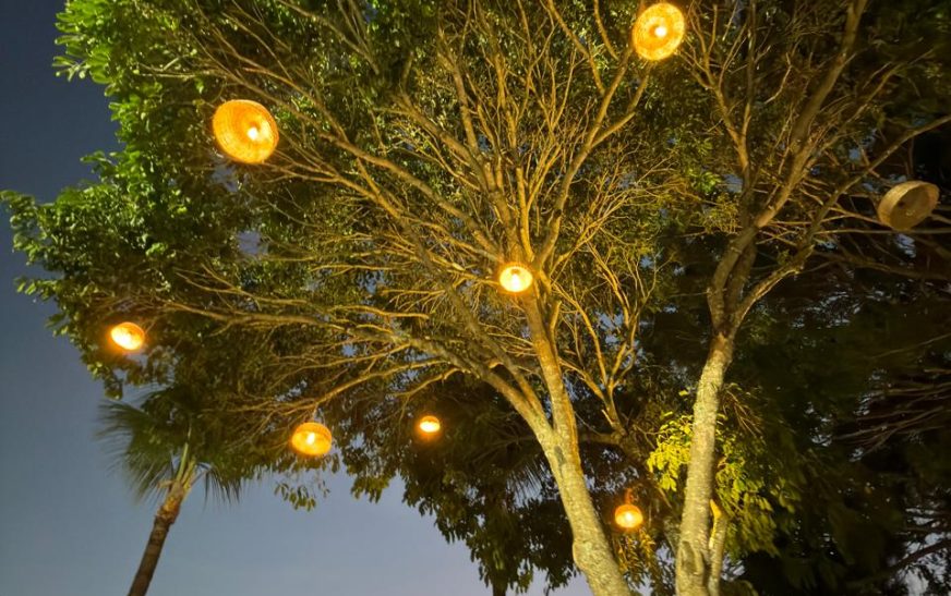 Ilhéus entrega iluminação cênica e revitalização da Praça da Sapetinga