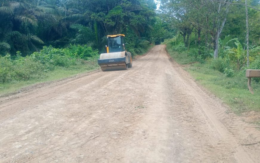 Prefeitura recupera acessos em comunidades da zona rural de Ilhéus