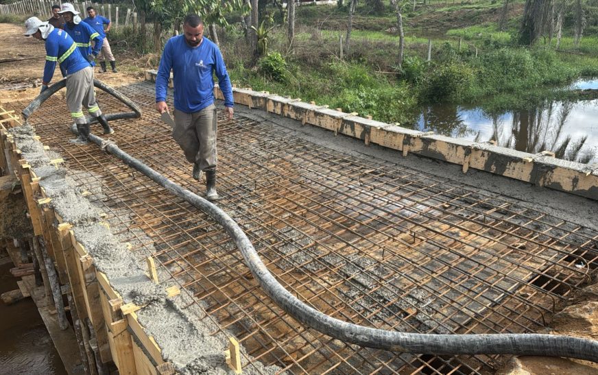 Prefeitura de Ilhéus conclui concretagem da nova Ponte do Japu