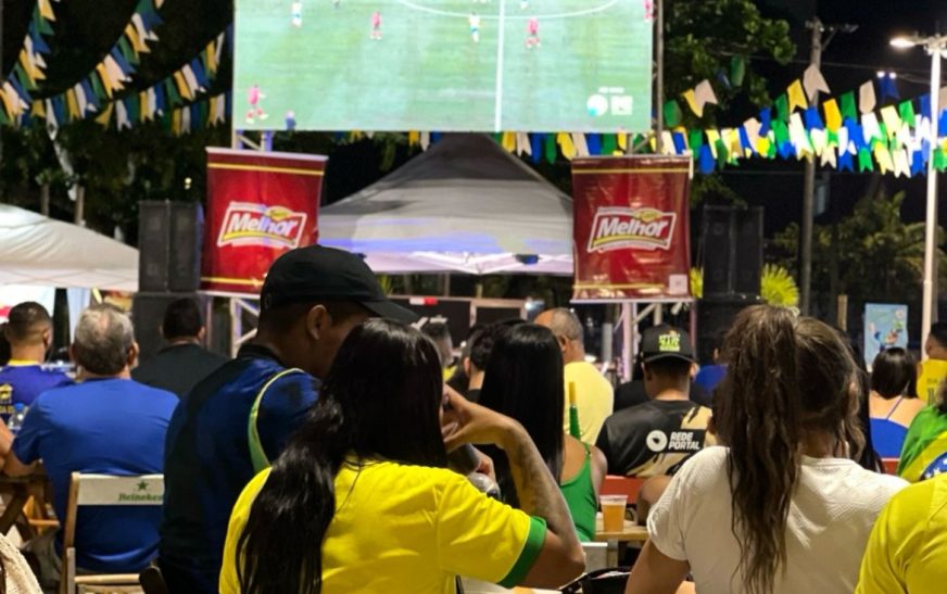 Prefeitura instala telões no Food Park e Avenida Litorânea para estreia do Brasil na Copa do Mundo