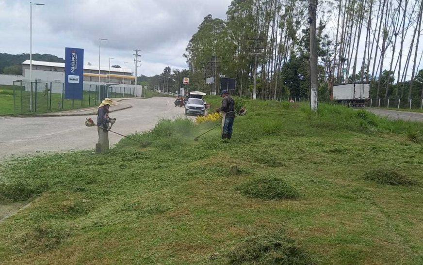 Prefeitura realiza serviços de manutenção urbana em diferentes pontos de Ilhéus