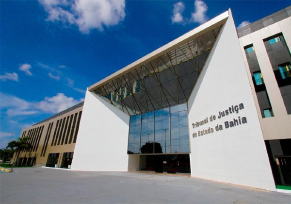TJ-BA mantém demissão de técnico acusado de invadir sistema e criar contas falsas em nome de magistrados