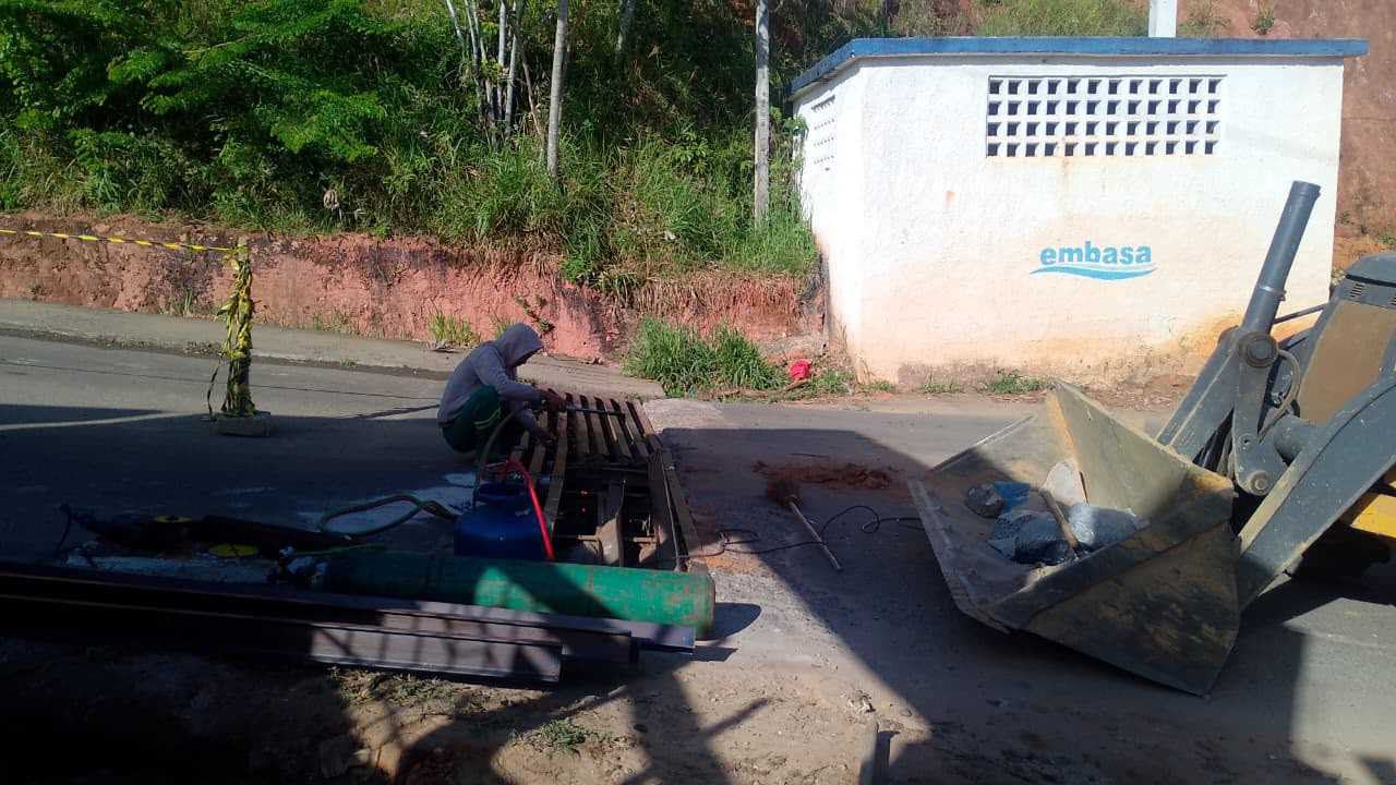 Prefeitura de Ilhéus recupera acesso ao Residencial Vilela e restabelece circulação de veículos