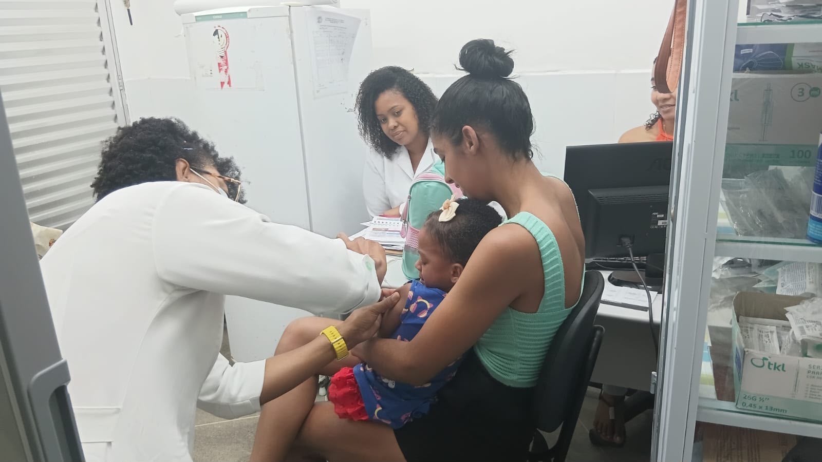 Quase duas mil doses são aplicadas durante Dia D de Multivacinação em Ilhéus