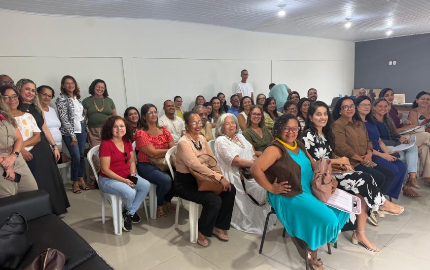 Ilhéus reúne diferentes setores para construir o futuro da educação municipal